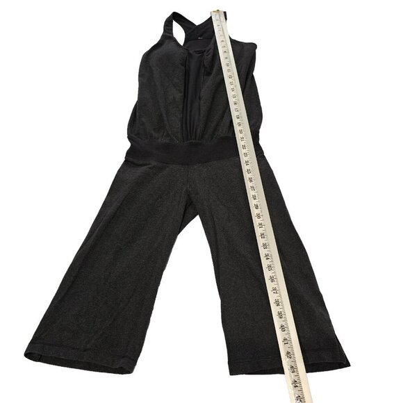 Lululemon Romp Her Jumpsuit/Romper Women Size 6 Dark Gray Shelf Bra - Picture 6 of 12